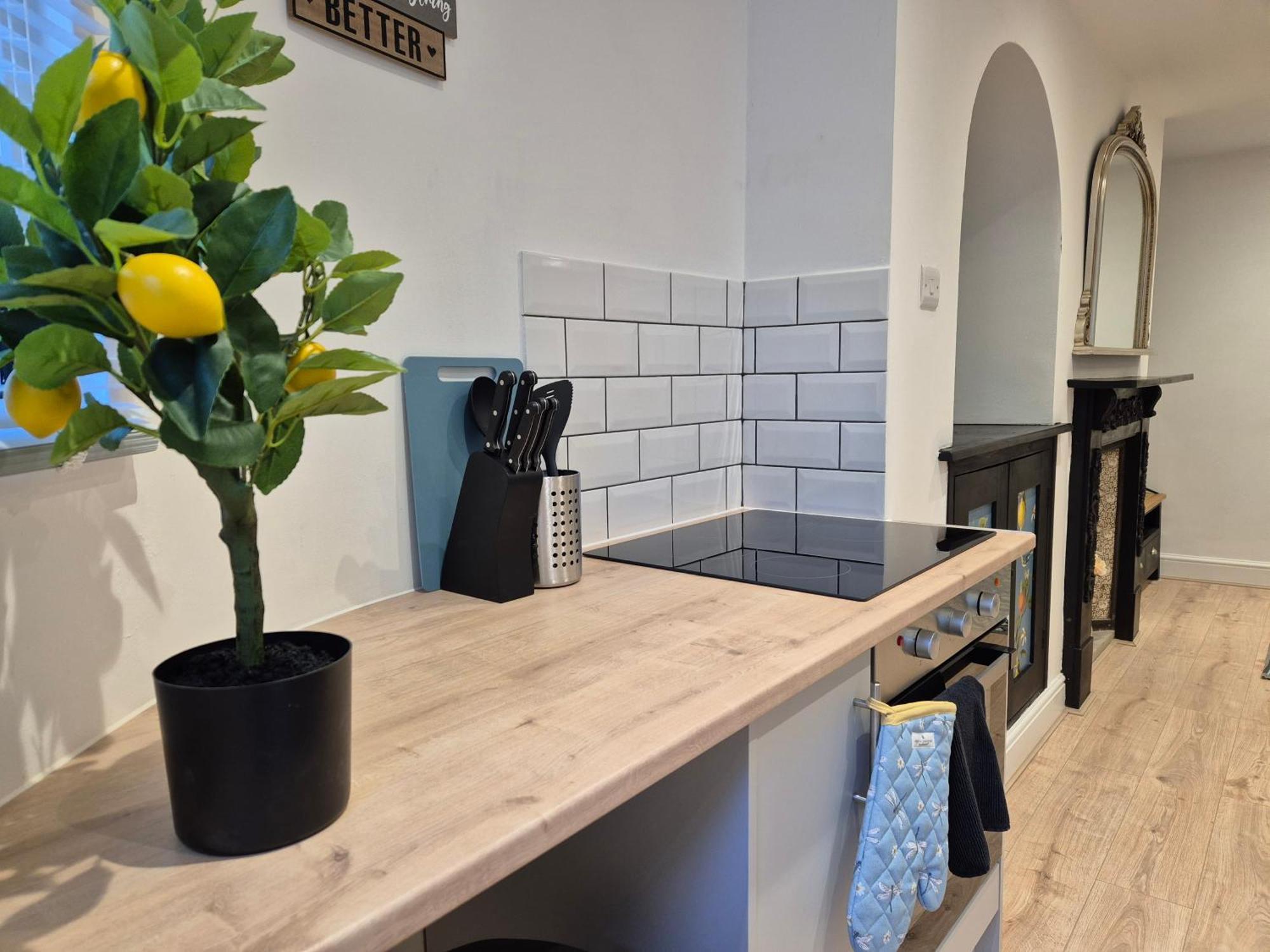 #26A Newly Refurbished Portsmouth Garden Apartment المظهر الخارجي الصورة
